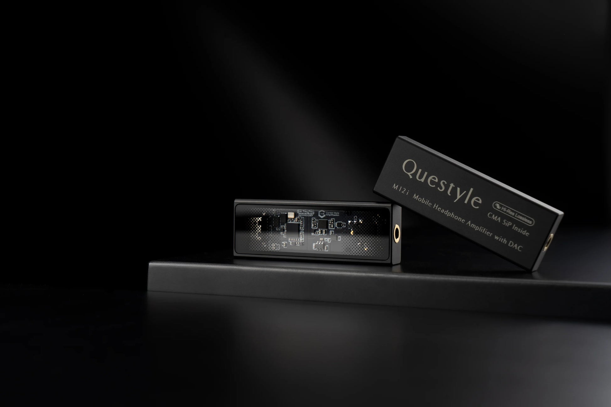 Questyle M12i Taşınabilir DAC Kulaklık Amplifikatörü ve LTC Kablo