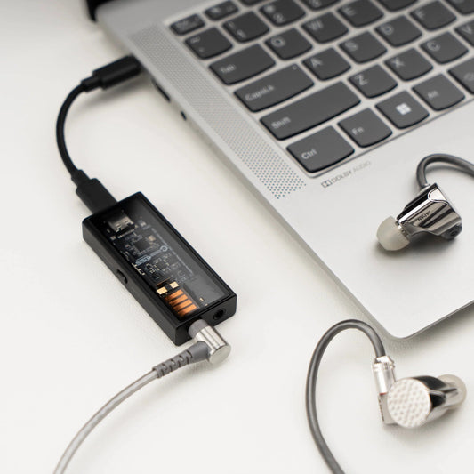 Questyle M15i Taşınabilir DAC Kulaklık Amplifikatörü